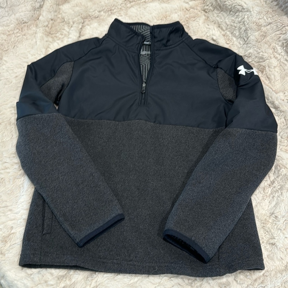 Under Armour pullover